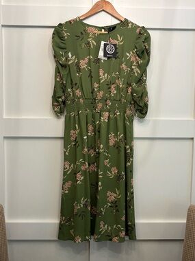 bobeau Olive Green Floral Mini Dress